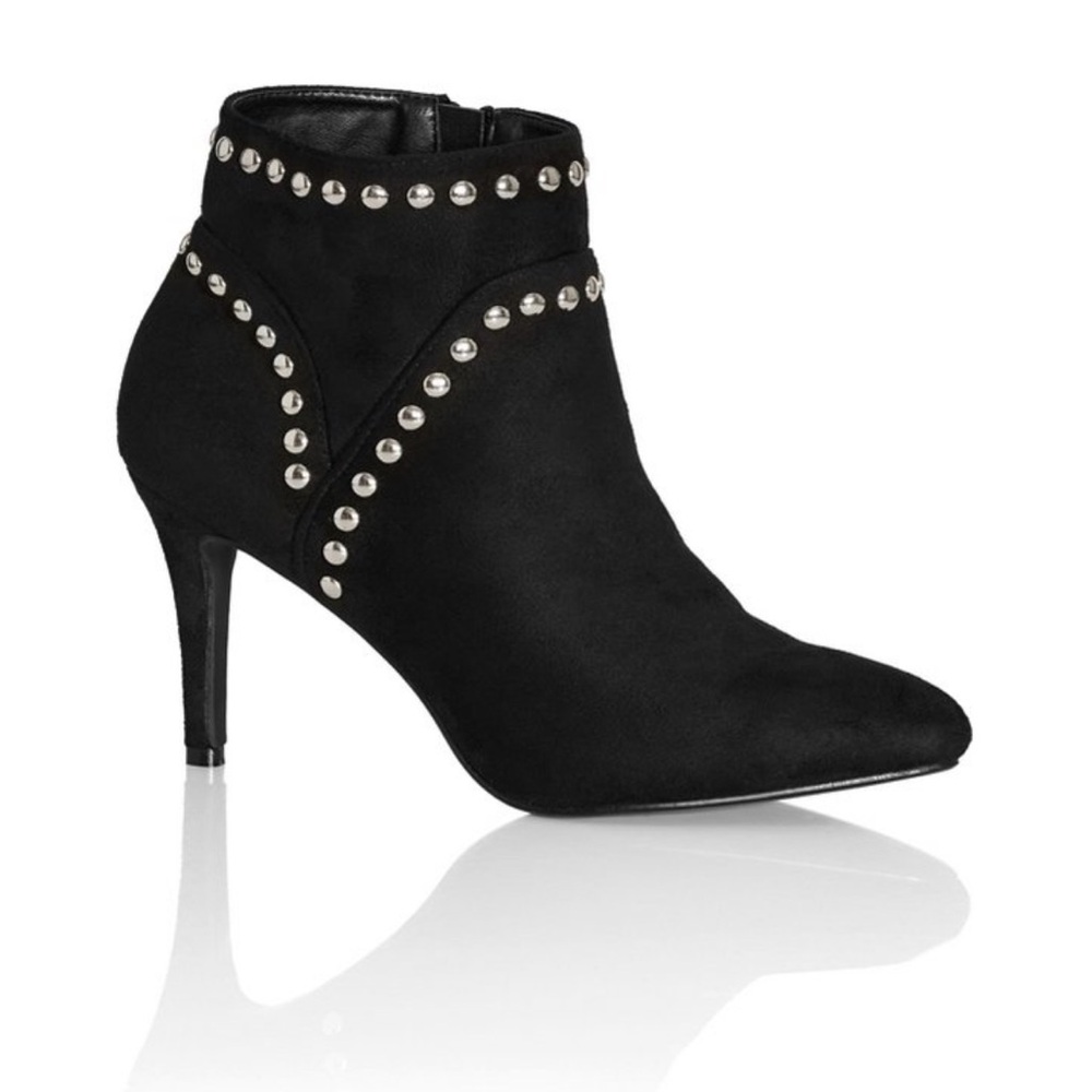 The Rae Ankle Boot makes a stylish addition to any look,with sexy studded detail